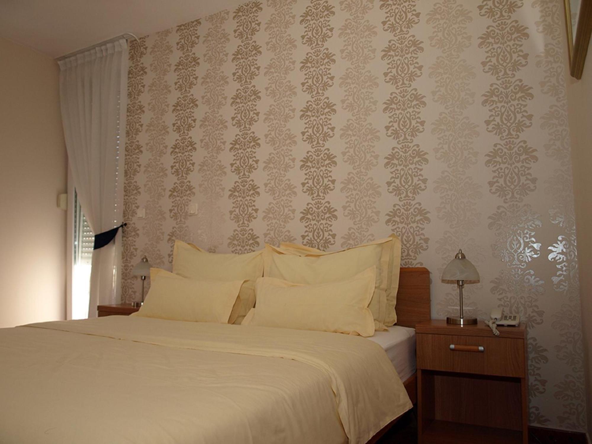 Hotel Neva Podstrana Oda fotoğraf